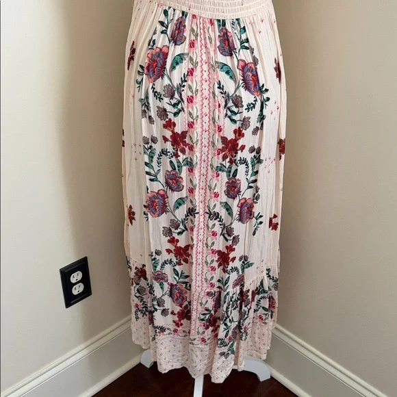 Angie Cream Floral Midi Dress - Picture 12 of 14